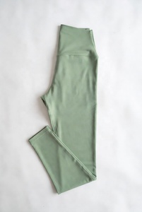 Seamless Yoga Leggings Women High Rise Stretch Fitness Pants for Gym Workout Running and Training - Product Image 5