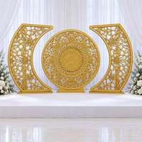 Décor de mariage de luxe en or blanc en forme de lotus pour la scène de mariage et la décoration d'événements