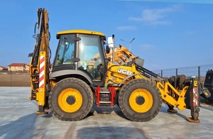 Minicargadora JCB 5CX usada a la venta para aplicaciones de cargadora frontal de troncos y cargadora deslizante de tractor - Product Image 4