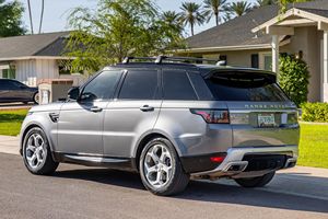 Range Rover Sport HSE Turbo 6 cylindres, 2020, en bon état, transmission intégrale, prêt pour livraison mondiale - Product Image 2