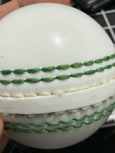 Pelotas de Cricket Personalizadas con Logotipo, Pelotas de Béisbol de Cuero de Primera Calidad Cosidas a Mano al por Mayor - Product Image 4