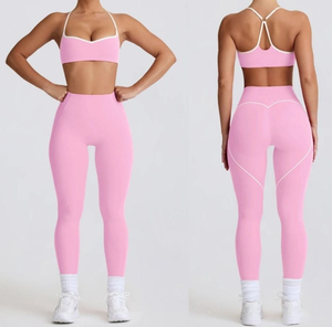 Vêtements de sport avec logo personnalisé de couleur contrastée avec cœur Ensembles de fitness pour femmes Vêtements d'entraînement Pilates Yoga Tenue de sport - Product Image 4