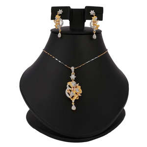 Conjunto de Joyería con Diamantes Americanos - Color Durazno - Product Image 1