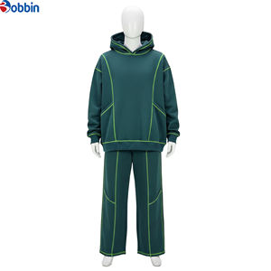 Conjunto de Chándal Personalizado con Logotipo para Hombre, Poliéster/Algodón, Sudadera y Pantalones Deportivos, Estampado con Pedrería, Estilo Holgado, Talla Grande para Invierno - Product Image 4