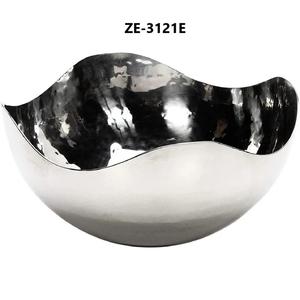 Luxury Vintage-Inspired Handmade Ceramic Silver Hammered Bowl <b>Decorative</b> <b>Plate</b> for Dining Room Party Safe Wholesaler Plated - Product Image 3