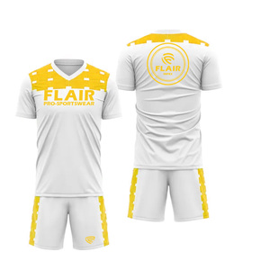 Camiseta de fútbol para niños de diseño retro personalizado, la mejor calidad, 100% poliéster, cómoda, transpirable, Parte delantera corta, conjuntos de nombre OEM nacional - Product Image 3