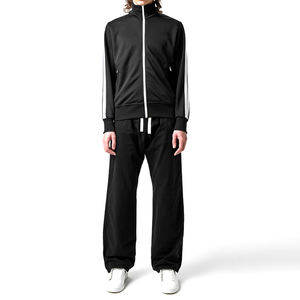 Conjunto Deportivo Cortavientos Vintage Personalizado de Nailon, Ropa de Entrenamiento, Chaqueta Cortavientos Unisex con Cremallera para Hombre - Product Image 1