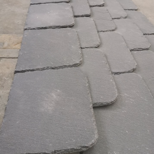 Tuiles faites à la main en <span class=keywords><strong>ardoise</strong></span> naturelle avec des bardeaux à bords arrondis pour les projets de toitures traditionnelles de style industriel - Product Image 3