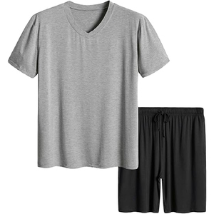 Ensemble T-shirt et short en coton tricoté 100 % respirant pour l'été – Matière légère, coupe confortable, idéal pour les voyages et l'usage quotidien - Product Image 6