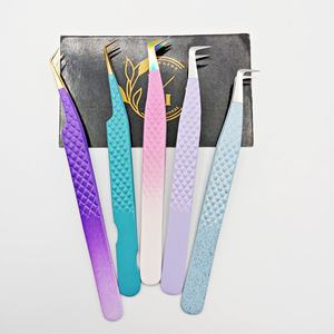 Pinzas de injerto de pestañas de acero inoxidable de Color recubierto de polvo de alta precisión Pinzas de extensión de pestañas postizas segmentadas ligeras - Product Image 6