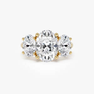 Magnifique bague de fiançailles artisanale à trois pierres ovales en diamant de laboratoire 5,15 carats E-F VS en or 14 carats, cadeau d'anniversaire de mariage - Product Image 3