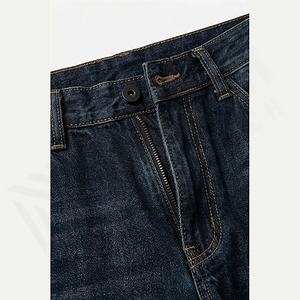 กางเกงยีนส์ทรงสลิมฟิตผู้ชาย สวมใส่สบาย ยืดหยุ่น สไตล์ลำลอง วินเทจ ทรงตรง มีกระเป๋า เหมาะสำหรับใส่ทุกวัน มีไซส์พลัส  สีตามสั่ง - Product Image 4