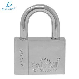 Lucchetto Impermeabile con Archetto Corto in Ferro Massiccio da 30mm, Materiale in Acciaio Inossidabile - Product Image 1