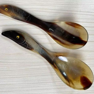 Serveurs à salade large ensemble de cuillère en corne faite à la main à partir de corne de buffle d'eau naturelle cuillère décor à la maison - Product Image 1