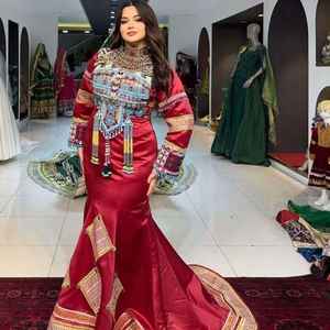 ชุดเดรสคู่แบบปักลายลูกไม้และเหรียญแบบดั้งเดิมของชนเผ่าอัฟกานิสถานและงานปาร์ตี้ - Product Image 2