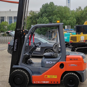 Carretilla elevadora doble Fule Gas Engine con abrazaderas 2.5ton 3ton Carretillas elevadoras LPG para almacén - Product Image 2