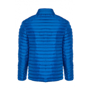 Veste matelassée pour homme en polyester recyclé, fabriquée en usine certifiée - Product Image 3