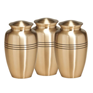 Wholesale Bulk Supply of Best Quality Metal Cremation Urn New Designed Human <b>Ashes</b> Storage Cremation Urn - Product Image 6