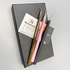 Pince à cils longue et mince avec logo personnalisé pince à épiler pour extension de cils d'isolation à forte prise en main pointe pointue en acier inoxydable durable - Product Image 4