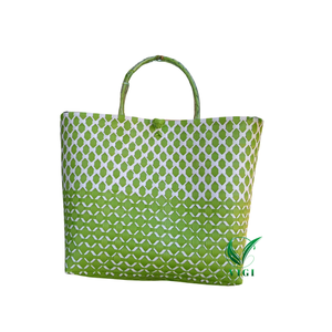 Cesta de plástico hecha a mano colorida de Vietnam, bolsa de mercado de Estilo Vintage para una vida sostenible, Exportación - Product Image 4