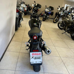 Motocicleta Yamaha XSR 125 Legacy Racing, Motor de 4 Tiempos y 125cc, Combustible de Gasolina o Eléctrico - Product Image 5