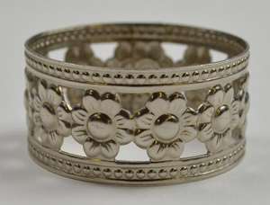 Rond de serviette en métal fabriqué à la main pour salle à manger décor de Table de fête de mariage nouveau Style décoration de Restaurant avec finition artisanale - Product Image 2