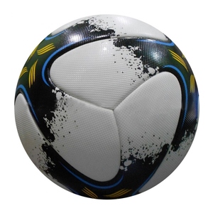 Balón de Fútbol de Entrenamiento de PU de Tamaño Oficial con Impresión Digital de la Mejor Calidad, Logotipo Personalizado, Suministro Directo de Fábrica OEM - Product Image 4