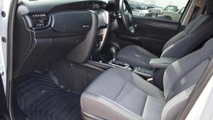 LISTO PARA ENVIAR, TO-YO-TA FO-RTU-NER AWD DIÉSEL 2.8L 2023, VOLANTE A LA DERECHA - Product Image 5