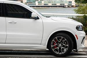 2021 durango SRT 392ตรวจสอบแล้ว475-HP 6.4-ลิตร V8, AWD, ส่วนใหญ่ unmodified, ที่นั่งแถวที่สามพับได้ - Product Image 3