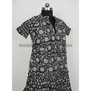 Vestido de Verano para Mujer, Estilo Informal, para Fiesta, con Estampado Floral, Cuello en V, Manga Corta, Ajustado, de Algodón Ecológico, Hecho a Mano en India - Product Image 2