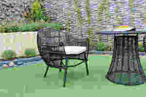 Ensemble de salle à manger d'extérieur élégant en rotin PE pour patio et jardin - Product Image 2