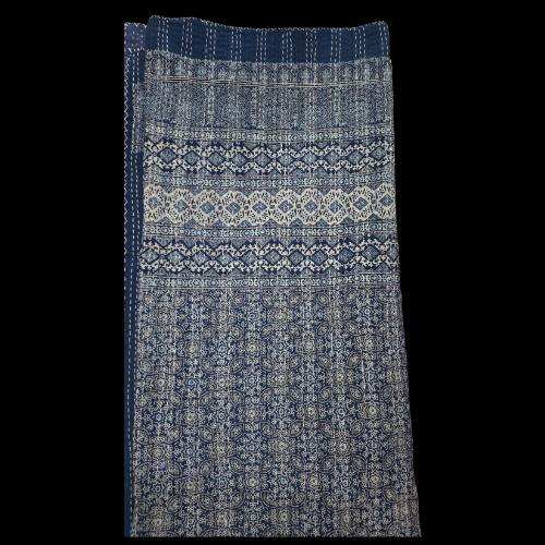 มีสีสัน