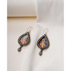 Pendientes de Plata 925 con Diseño de Pez Shreenath Ji Hastkhala, Joyería Cultural Coleccionable - Product Image 1