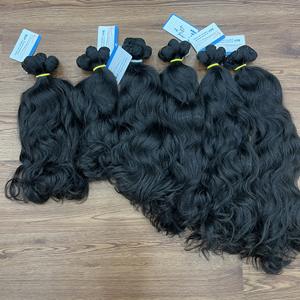 Gran descuento 50% Cabello de trama ondulado natural Cabello crudo vietnamita Cabello virgen cutícula alineada para mujeres - Product Image 1