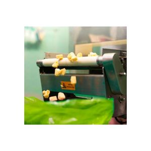 ผลิตภัณฑ์ในเวียดนามน้ำสับปะรดแช่แข็งผลไม้ชิ้นเล็กน้ำการเกษตรเวียดนามส่งออกผลไม้เมืองร้อนโรงงาน iqf สับปะรด - Product Image 4