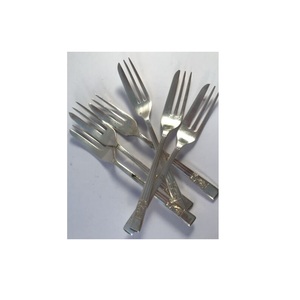 Ensemble de fourchettes à fruits créatives en métal petite fourchette à dessert belle et gâteau aux bâtonnets de fruits pour taille personnalisée - Product Image 3