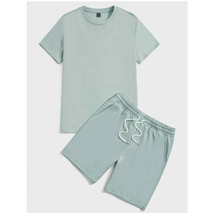 T-shirts unisexe avec short Ensembles d'été Vêtements de sport respirants et à séchage rapide Logo personnalisé imprimé ou styles de sport décontractés unis - Product Image 5