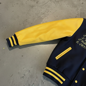 Chaqueta Universitaria de Lana de Lujo Personalizada, Letras y Logotipo Bordados, Manga de Gamuza, Chaqueta Universitaria con Letras, Chaquetas Universitarias - Product Image 2