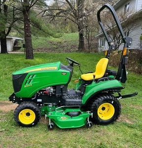 เครื่องตัดหญ้าแบบ Zero Turn ยี่ห้อ John Deere รุ่นอุตสาหกรรม พรีเมียม เครื่องยนต์ 2 จังหวะ - Product Image 6