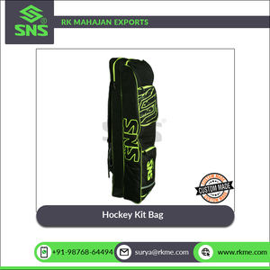 กระเป๋าใส่อุปกรณ์ฮอกกี้แบบประหยัด สีดำ สายสะพายคู่ มีช่องใส่ของหลายช่อง จากผู้ผลิตในอินเดีย - Product Image 2