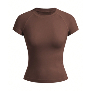 Haut de sport sans couture respirant à manches courtes pour femme, coupe classique, extensible, en Spandex/Nylon, motif uni, design simple, tissu 220g - Product Image 4