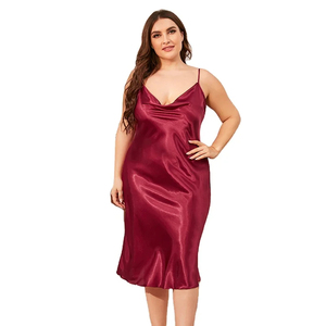 Chemise de nuit élégante pour femme en satin à manches longues, taille élastique, longueur genou, couleur unie, en tissu modal lisse, idéale pour le printemps - Product Image 1