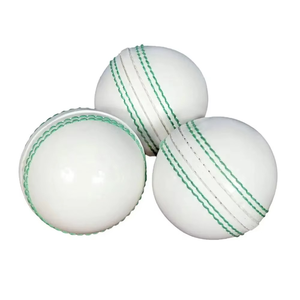 Pelota dura de críquet profesional de gran oferta de servicio OEM por críquet de pelota de cuero rojo internacional estándar de Pakistán - Product Image 4