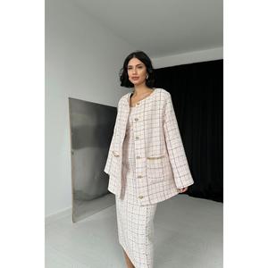 Manteau en tissu rose poudré à chaîne pour l'automne, disponible en gros - Product Image 3