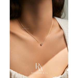 Collana Solitario con Diamante CZ Singolo Galleggiante in Oro, Impermeabile e Inossidabile, per Uso Quotidiano, Girocollo Delicato con Strass per Stratificazione - Product Image 2