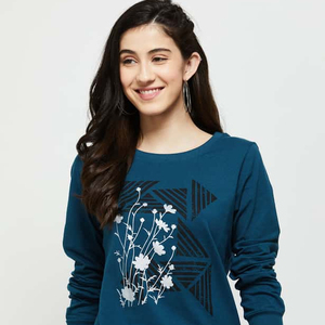 T-shirt écologique pour femme avec imprimé brodé - Product Image 2