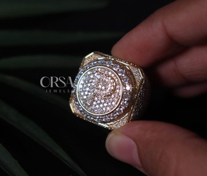 Anillo de diamante con letra P de suministro directo de fábrica, una opción perfecta para bodas y celebraciones o ropa de noche disponible para la venta - Product Image 2