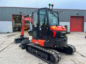 รถขุดขนาดเล็ก Kubota U27 มือสอง สภาพดี น้ำหนัก 2 ตัน รุ่นไมโคร ใช้งานได้จริงและมีประสิทธิภาพ - Product Image 5