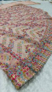 Conjunto de Ropa Étnica Lehenga Choli de la mejor calidad con espejo de primera calidad Jari Work para ocasiones de boda disponible a precios mayoristas - Product Image 3