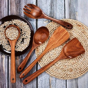 Ensemble de service à salade en bois d'acacia 2 pièces Couleur naturelle avec 2 spatules Ustensiles faits à la main durables Petite taille Passe au congélateur - Product Image 6